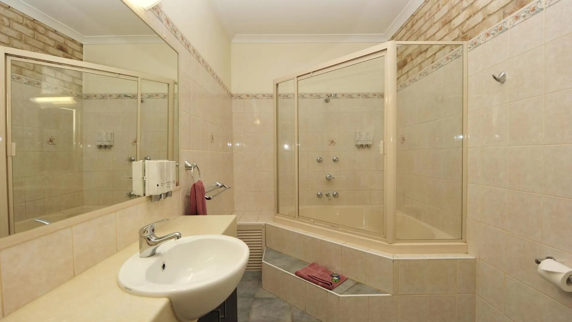 **** Motel Highlander Motor Inn Toowoomba Austrálie